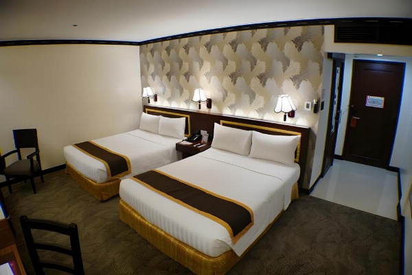 Bayview Park Hotel image 20